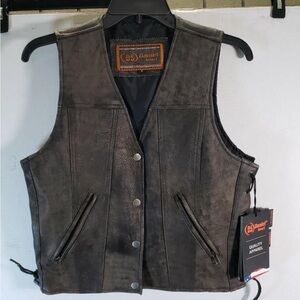 NWT Daniel Smart Women's Antique Wash Conceal Carry Leather Vest.  Size S
